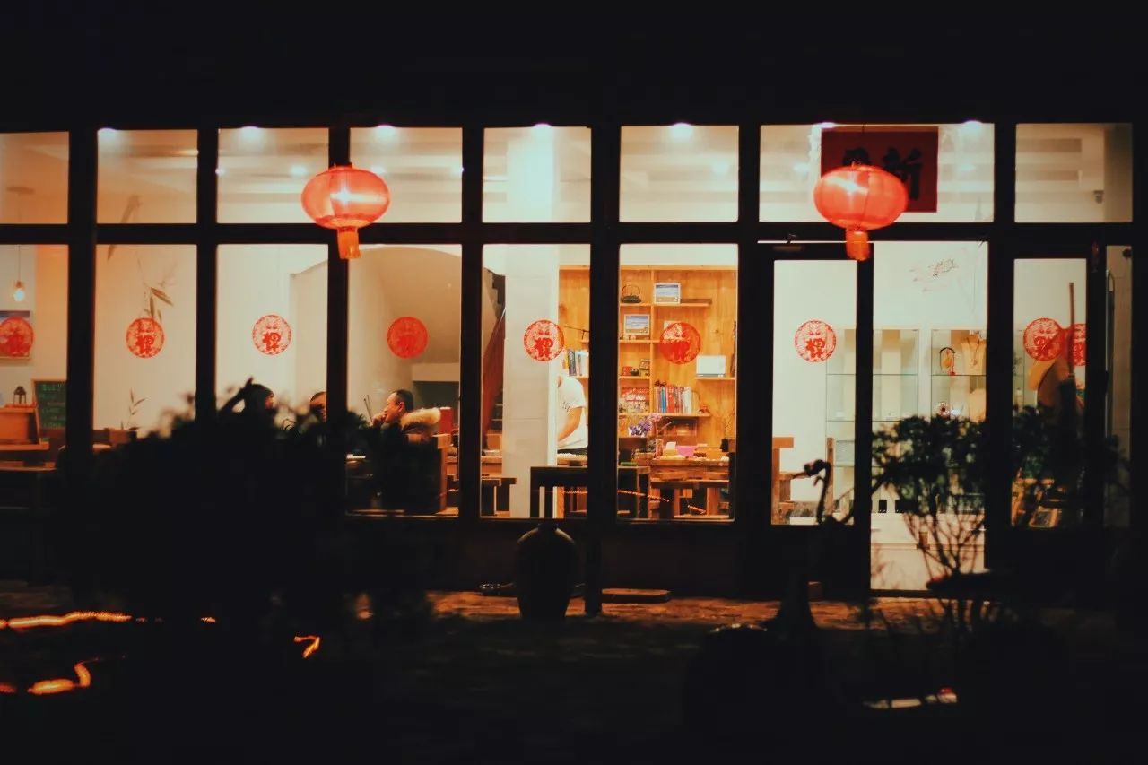 潿洲島·頤客潮宿，有一個(gè)夢(mèng)面朝大海春暖花開(kāi)