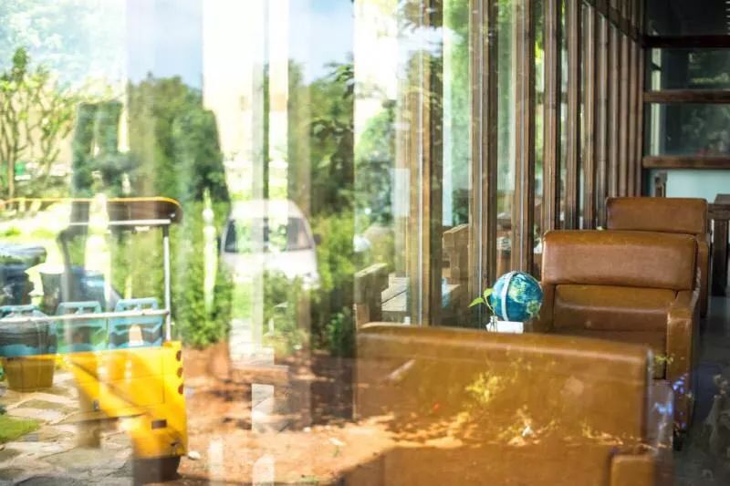 潿洲島·頤客潮宿，有一個(gè)夢(mèng)面朝大海春暖花開(kāi)