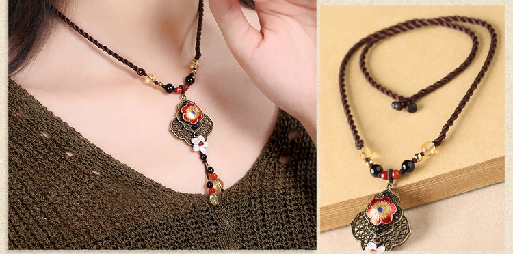 古典之美婭敘項鏈，古色古香民族風(fēng)項鏈?zhǔn)罪? src="/shige/d/file/bigpic/190404/04/13-1P319134427-50.jpg" / data-AWUc="g0zHwv"><br / data-nUQI="AATBzV">
	<img alt=