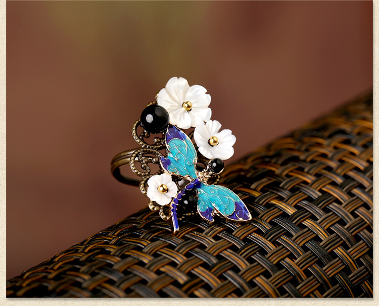 古典蜻蜓別致戒指，康橋藍(lán)灣戒指首飾