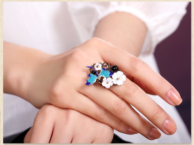 古典蜻蜓別致戒指，康橋藍(lán)灣戒指首飾
