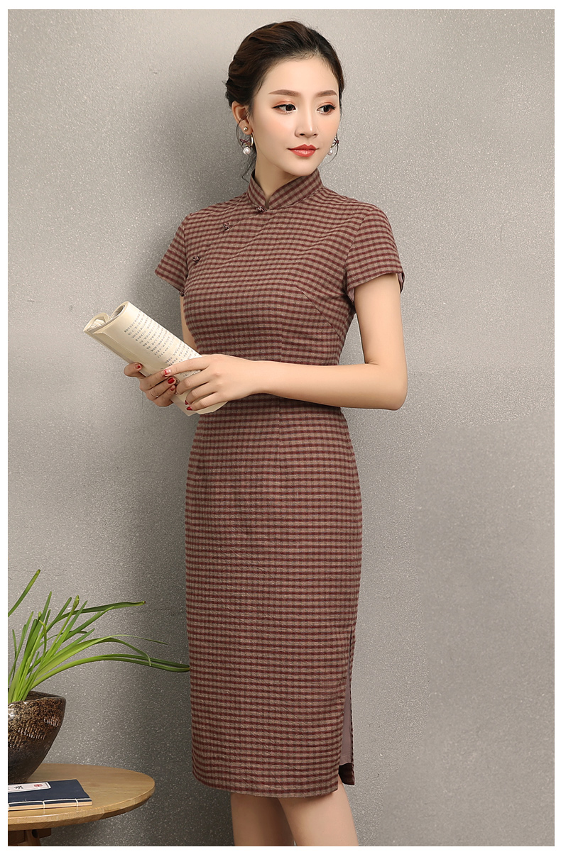 民國(guó)風(fēng)復(fù)古格子旗袍，改良棉麻短袖旗袍圖片