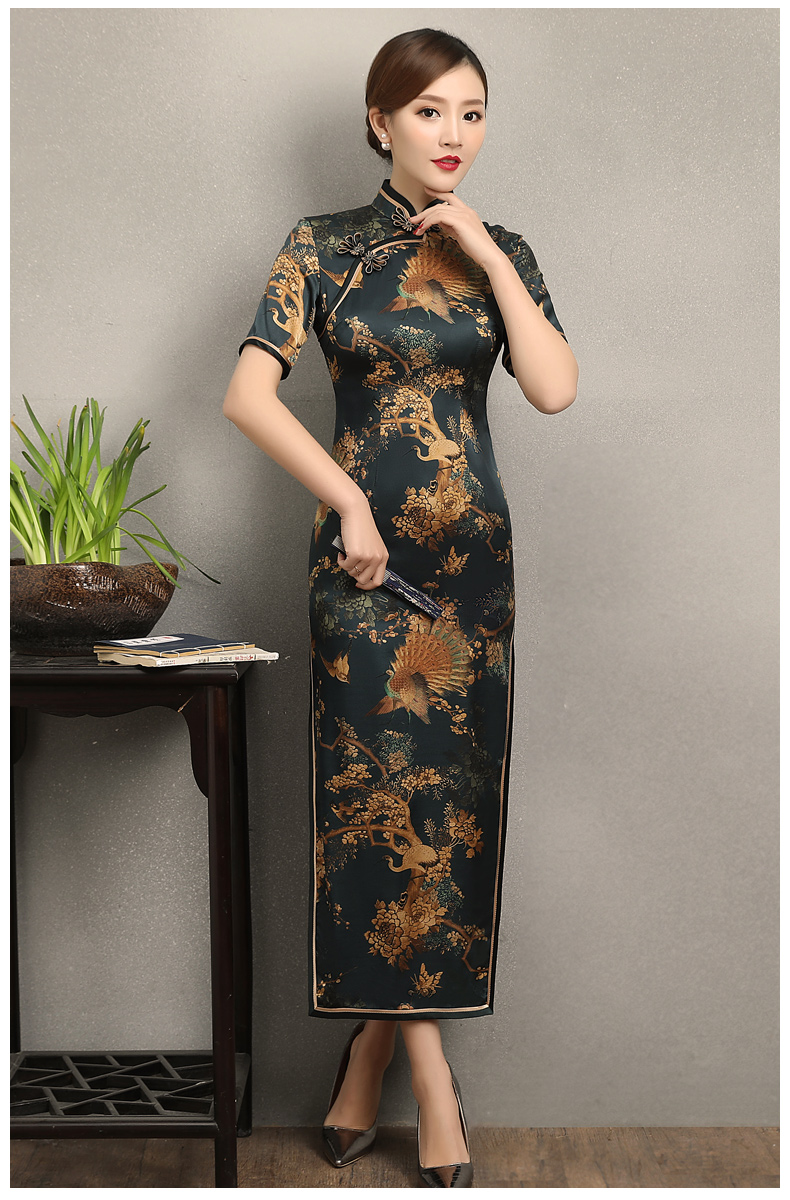 墨綠印花復(fù)古短袖旗袍，優(yōu)雅浪漫旗袍圖片