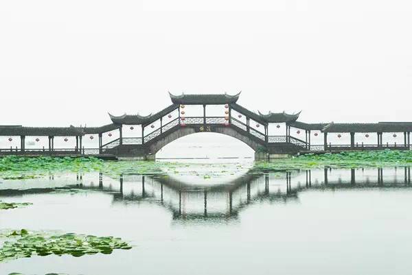 中國古鎮(zhèn)：淺析32個中國最美古鎮(zhèn)！