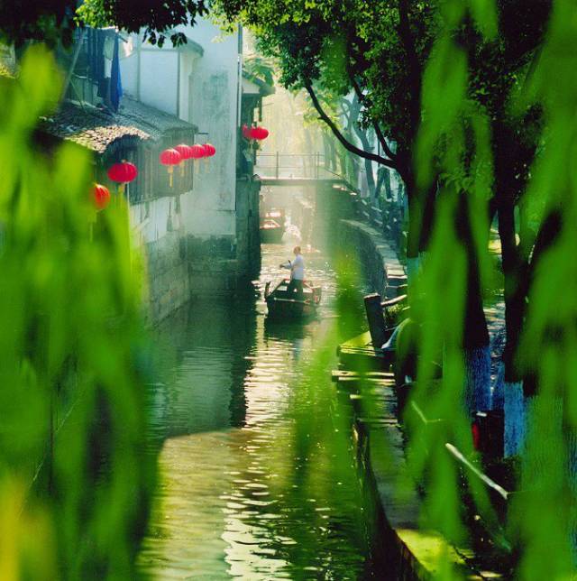 中國古鎮(zhèn)：淺析32個中國最美古鎮(zhèn)！