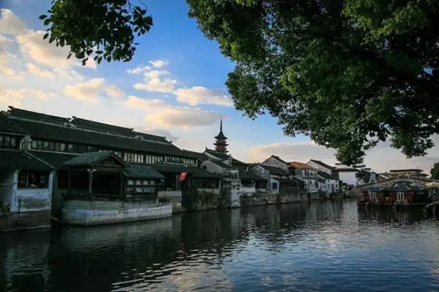 中國古鎮(zhèn)：淺析32個中國最美古鎮(zhèn)！