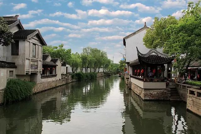 中國古鎮(zhèn)：淺析32個中國最美古鎮(zhèn)！