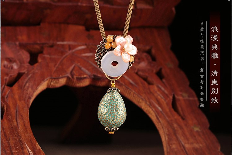 芳華如夢(mèng)項(xiàng)鏈，別致典雅項(xiàng)鏈?zhǔn)罪? src="/shige/d/file/bigpic/190404/04/13-1P321131934-50.jpg" / data-K13n="ejANHx"><br / data-4saB="D2tf32">
	<img alt=