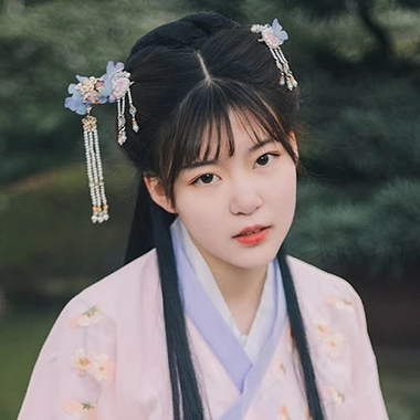 文藝淡雅女生頭像，唯美古風(fēng)真人頭像