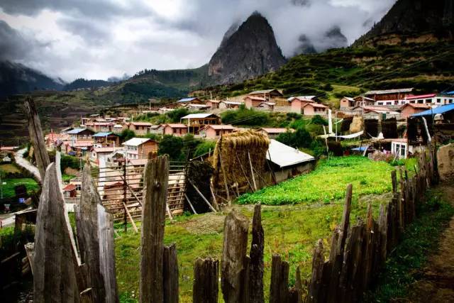 十處優(yōu)美的山水風(fēng)景，錦繡山河如詩(shī)如畫(huà)！