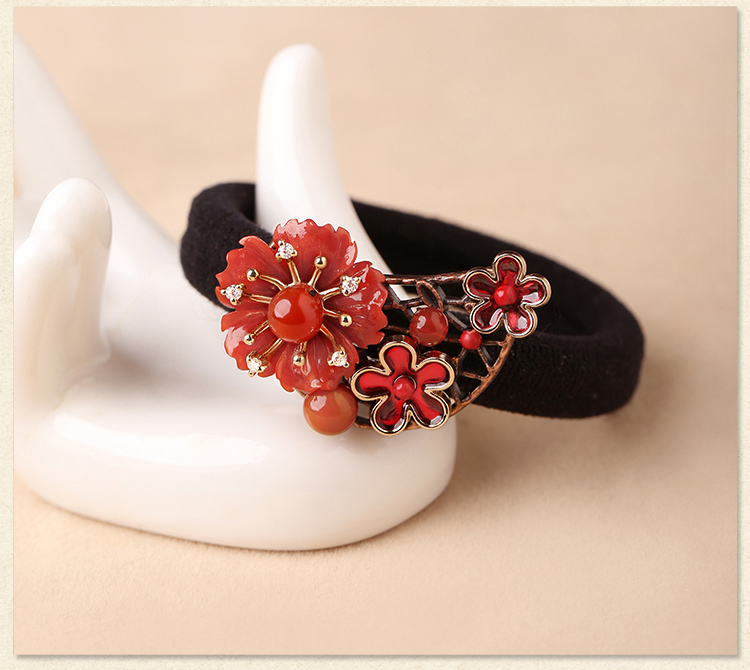 紅色扎頭發(fā)發(fā)圈，嬌艷氣質(zhì)時尚頭飾