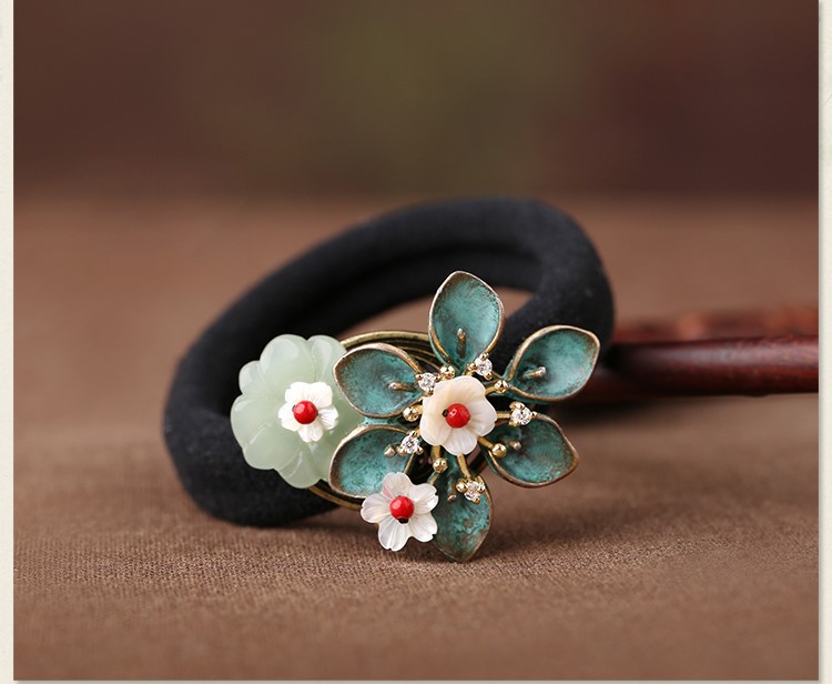 清新脫俗花萼發(fā)圈，時(shí)尚古典頭飾