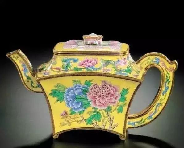 福連文苑古代酒器：酒不醉人人自醉!