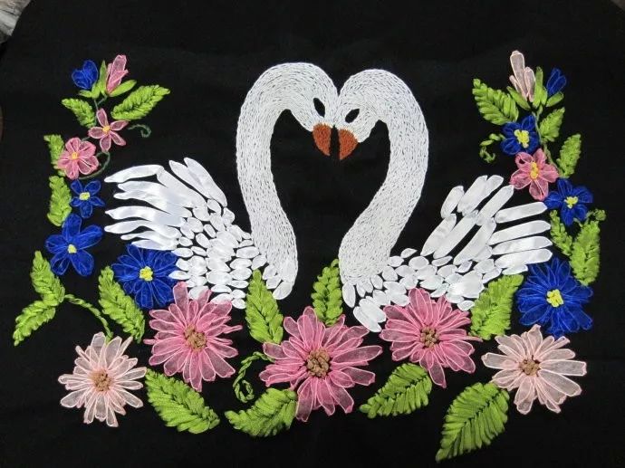 淺析中國刺繡，福連文苑的刺繡究竟有多美?