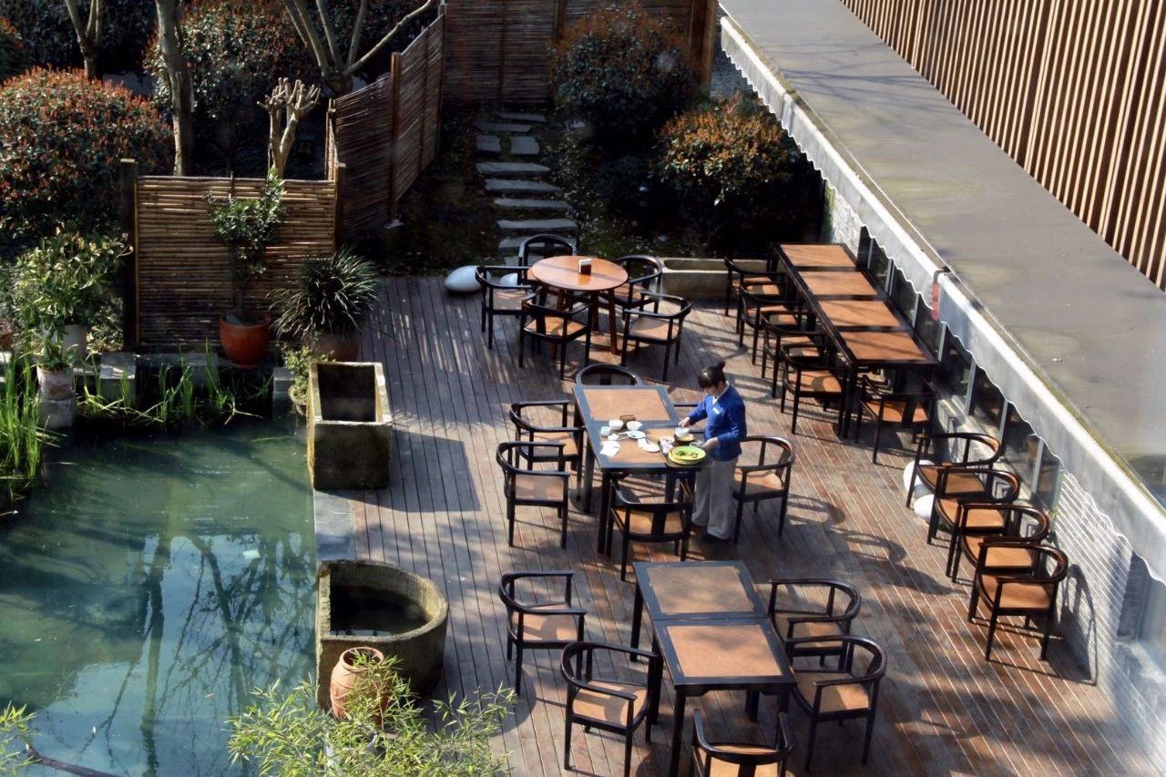 青城山·心越酒店，美的很自然沒有斧鑿的刻意