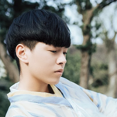 文藝書生男生頭像，唯美古風真人頭像