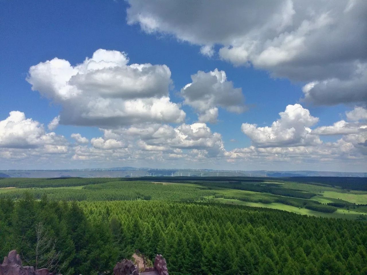 承德·衍居院上野奢度假，策馬奔騰活得瀟瀟灑灑