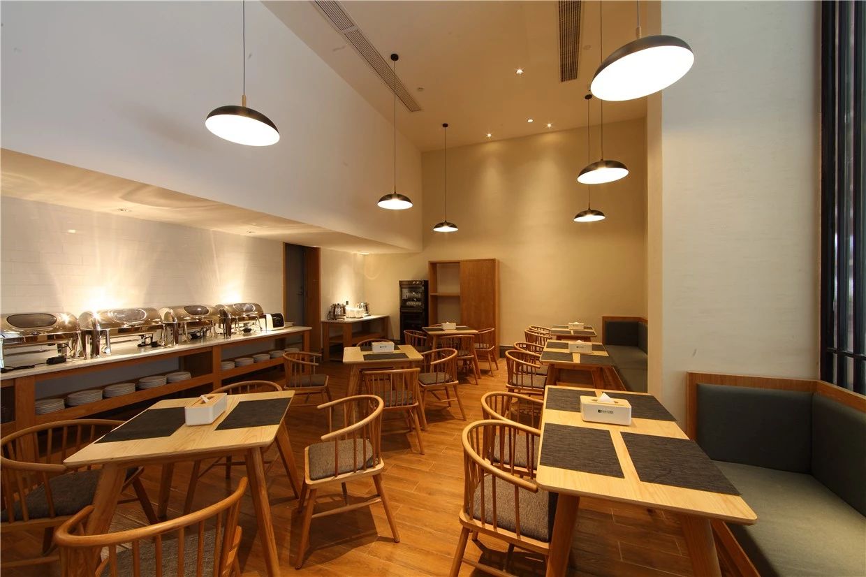 杭州·索特來文藝酒店，面臨選擇應(yīng)勇往直前