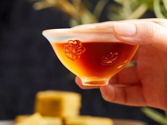 琉璃茶具美哉！淺析精致茶具設(shè)計介紹