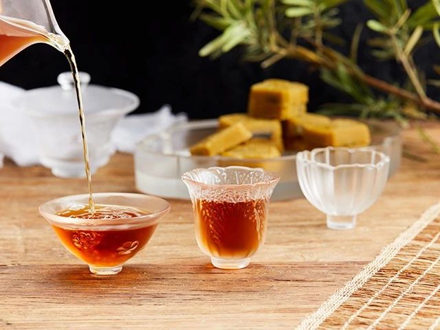 琉璃茶具美哉！淺析精致茶具設(shè)計介紹