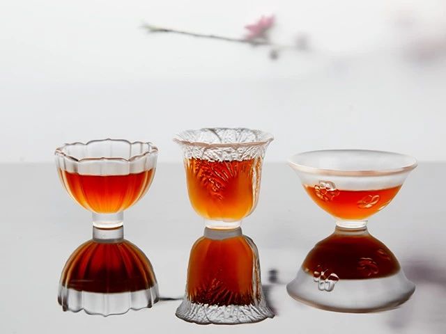 琉璃茶具美哉！淺析精致茶具設(shè)計介紹
