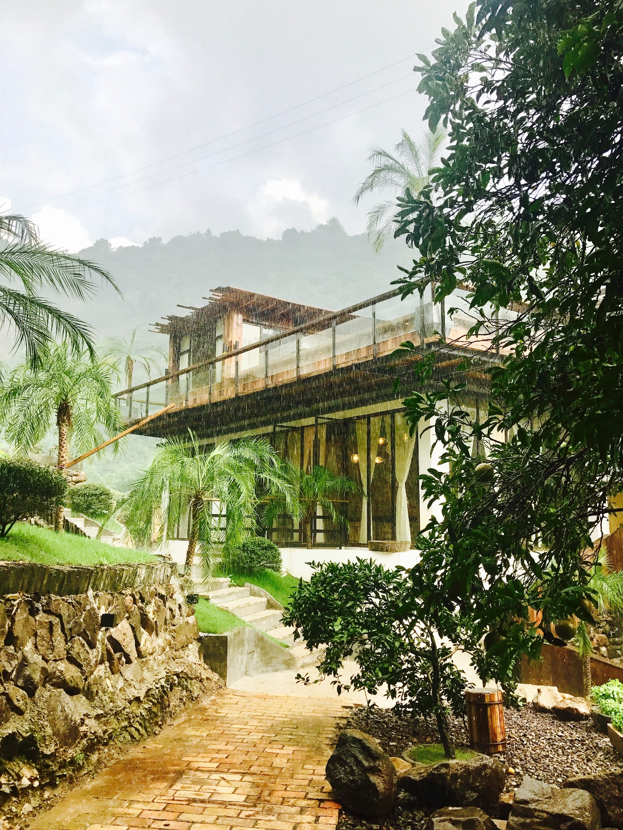 青田坐忘閣·藏書閣民宿，找回初心尋找回家的路