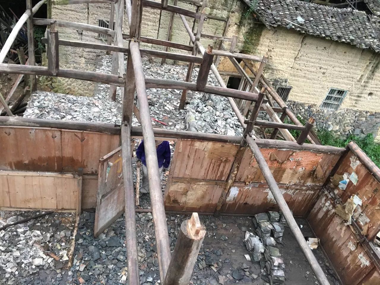 青田坐忘閣·藏書閣民宿，找回初心尋找回家的路