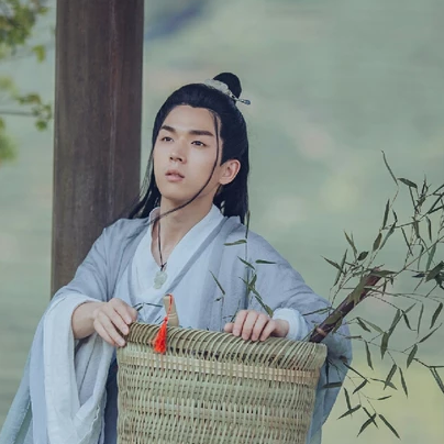 青山書生氣息男生頭像，唯美古風(fēng)真人頭像