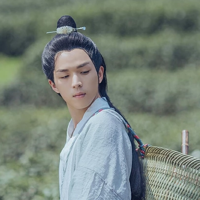 青山書生氣息男生頭像，唯美古風(fēng)真人頭像