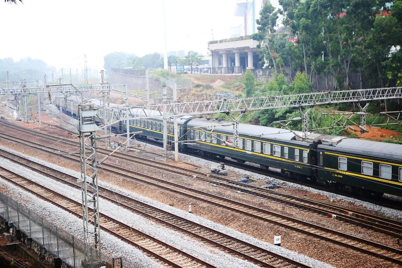 香格里拉·桔子水晶酒店，堅(jiān)持內(nèi)心最重要