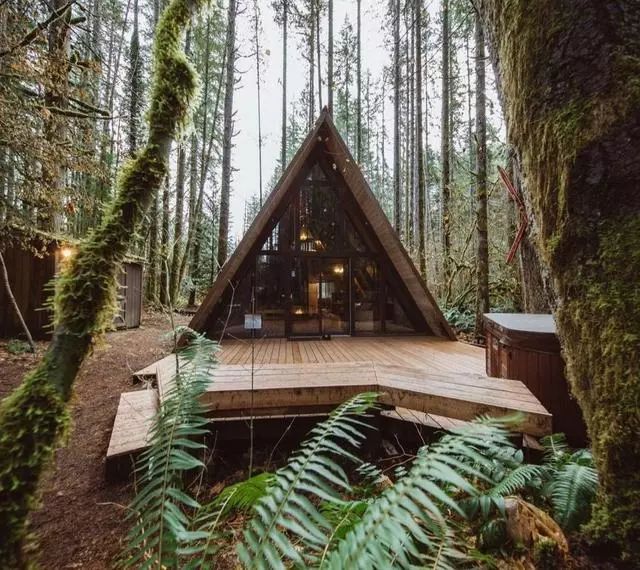 光和云朵·雪寶頂，喂馬劈柴看盡四季繁華