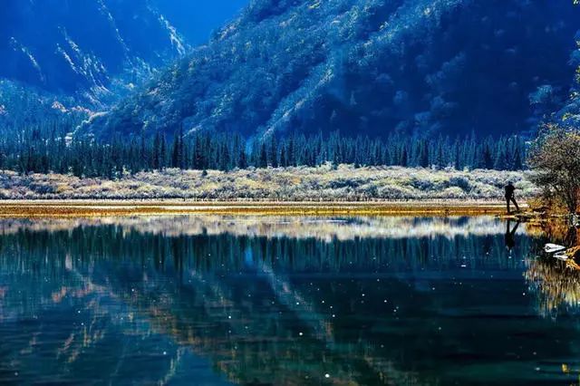 光和云朵·雪寶頂，喂馬劈柴看盡四季繁華