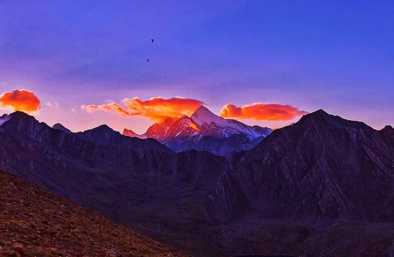 光和云朵·雪寶頂，喂馬劈柴看盡四季繁華