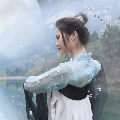 紅顏佳人女生頭像，唯美古風真人頭像