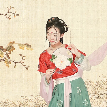 古典牡丹帶傘團扇女生頭像，唯美古風(fēng)真人頭像