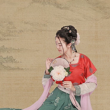 古典牡丹帶傘團扇女生頭像，唯美古風(fēng)真人頭像