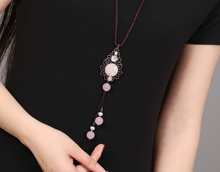 粉妝玉砌項鏈，水晶吊墜復古風毛衣鏈首飾