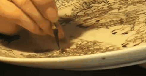 自帶仙氣的手繪插畫，古典與現(xiàn)代的巧妙結(jié)合