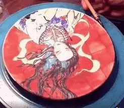 自帶仙氣的手繪插畫，古典與現(xiàn)代的巧妙結(jié)合