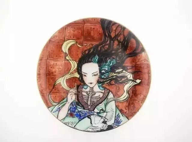 自帶仙氣的手繪插畫，古典與現(xiàn)代的巧妙結(jié)合