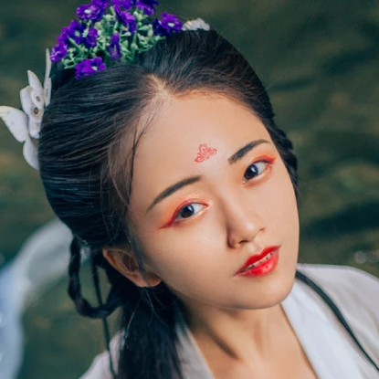 青蓮芙蓉女生頭像，唯美古風(fēng)真人頭像