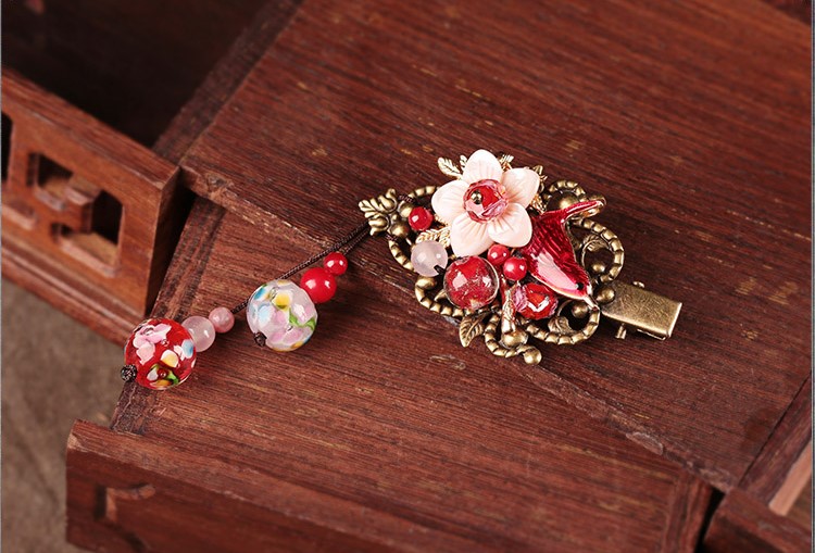 喜漫芳華發(fā)夾，嬌媚典雅紅色發(fā)飾頭飾