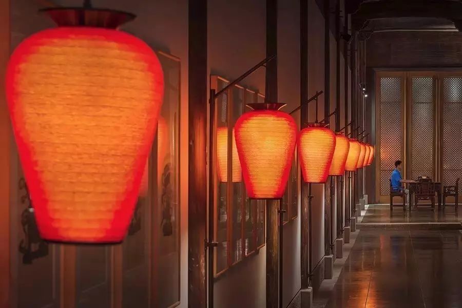 中式居住之美：融合中式古典元素安麓酒店設(shè)計