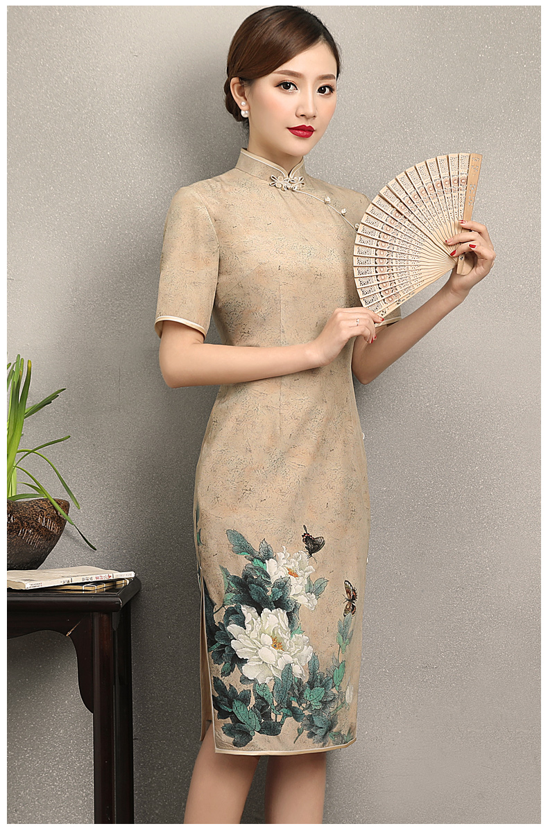 復(fù)古韻味旗袍，牡丹蝶香旗袍裙