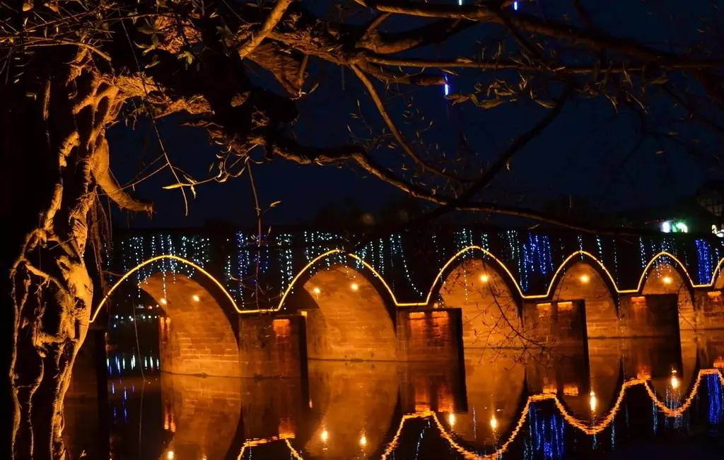 中國最適合私奔的10個古鎮(zhèn)：春暖花開旅途美麗！