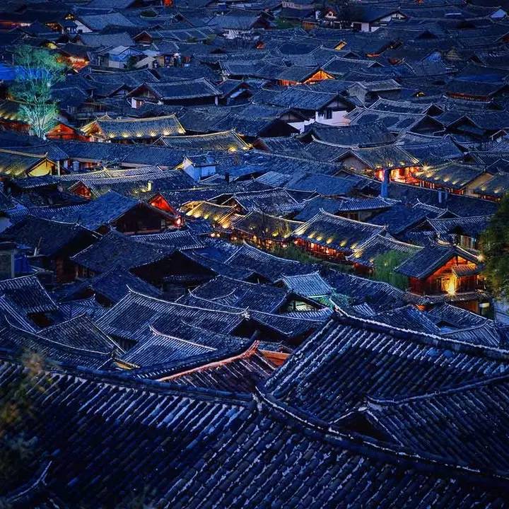 中國(guó)最適合私奔的10個(gè)古鎮(zhèn)：春暖花開旅途美麗！