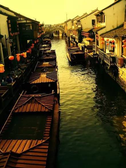 中國(guó)最適合私奔的10個(gè)古鎮(zhèn)：春暖花開(kāi)旅途美麗！