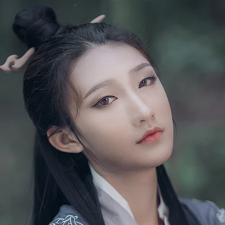 禪意喝酒女生頭像，唯美古風真人頭像