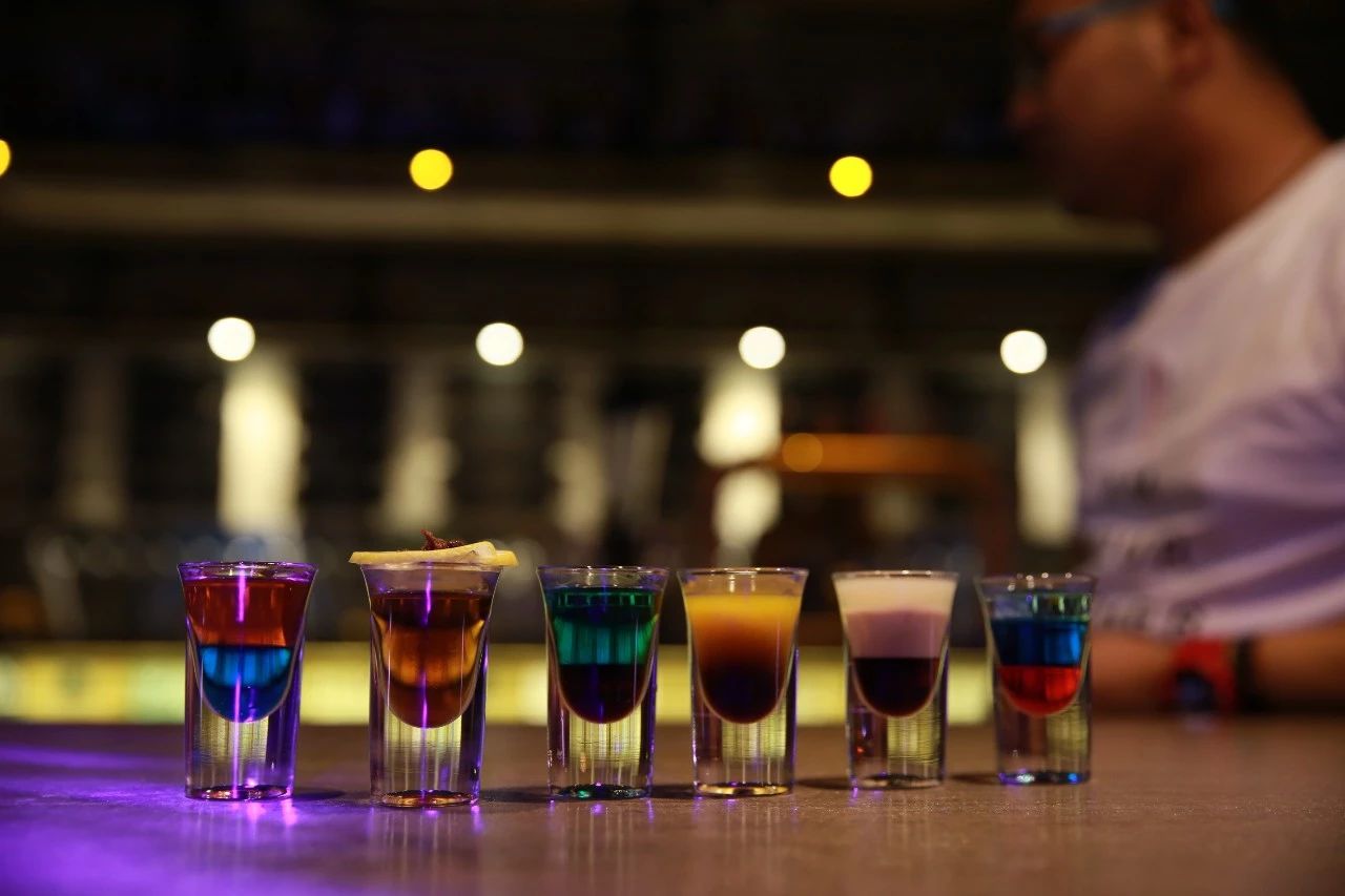 銀川·印象熙岸，經(jīng)典徽派造型巧妙的融合在古鎮(zhèn)