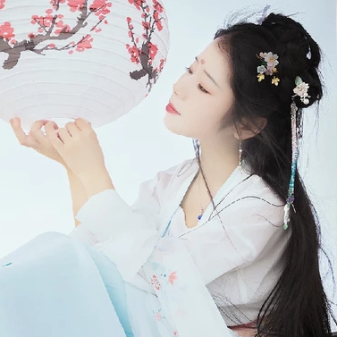 明媚江湖女生頭像，唯美古風真人頭像